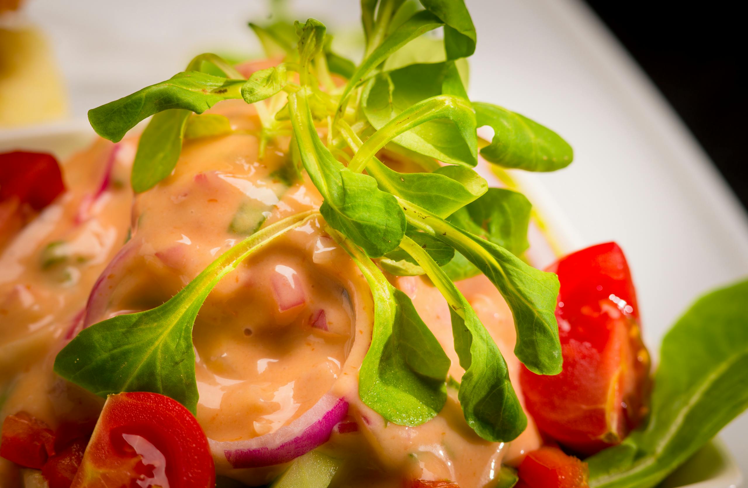 Салат с рукколой